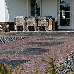 Bolzano antica paars genuanceerd dikformaat 65