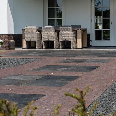 Bolzano antica paars genuanceerd dikformaat 65