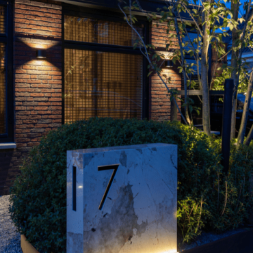 Halo Up-Down 100-230V Black