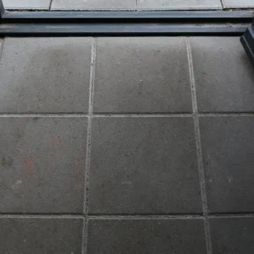 Tegel 30x30x4 facet HK grijs klein pakket