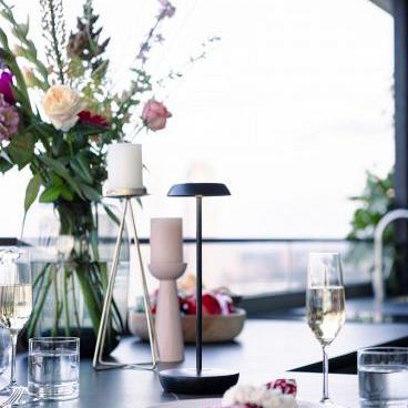 SWAY TABLE Black
